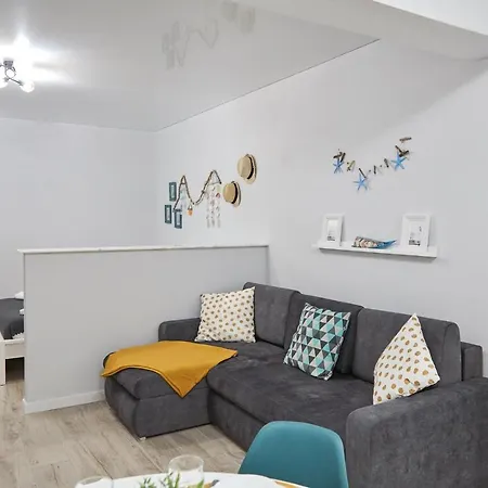 Sofia Holiday Studio Mamaia Nord Navodari * Năvodari